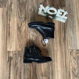 Blondo Rachelle Waterproof Bootie